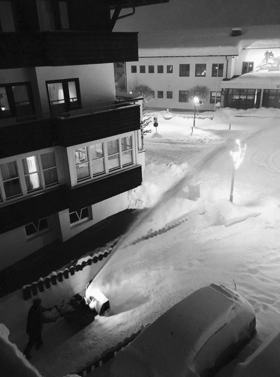 Haus Fallesin Σανκτ Αντόν αμ Άλμπεργκ Εξωτερικό φωτογραφία
